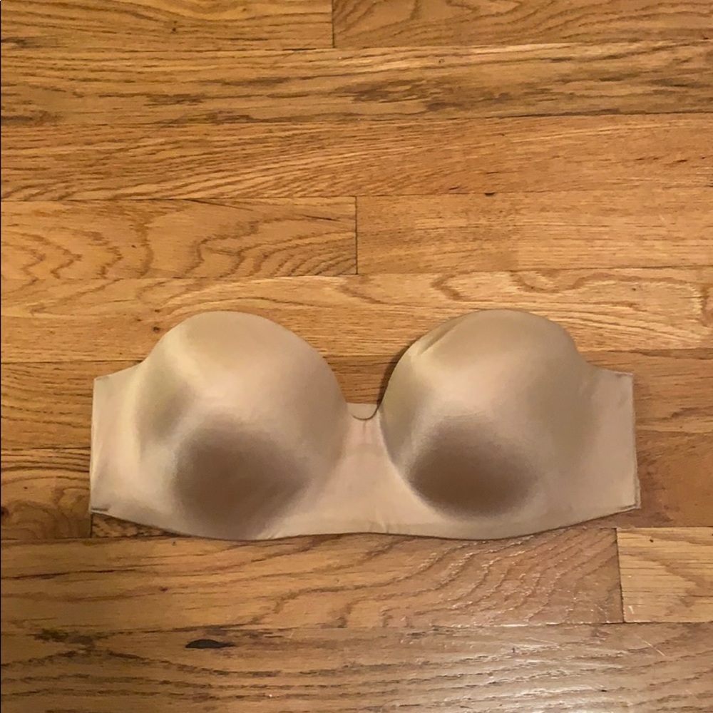 Strapless padded nude bra